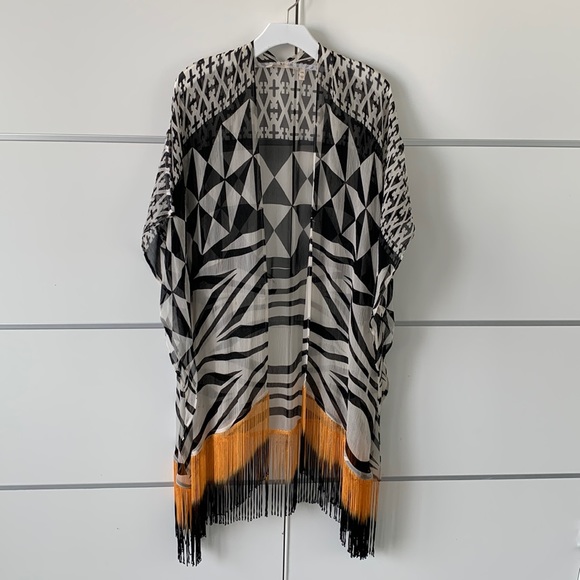 Soft Surroundings Tops - NWOT Soft Surroundings “Wild Topper!